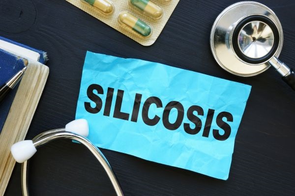 Imagen de papel dónde pone el texto silicosis