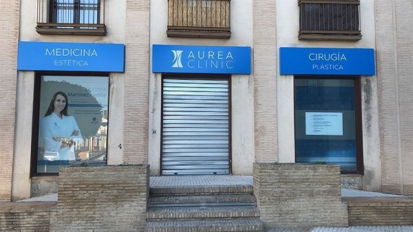 Fachada del edificio dónde se encuentra la clínica Aurea Clinic